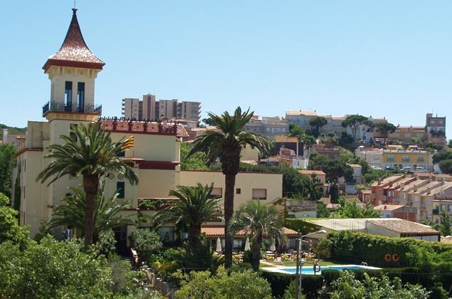 Hotel Hostal Del Sol Sant Feliu de Guixols Exterior photo