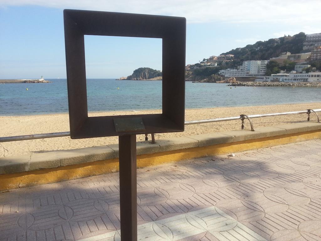 Hotel Hostal Del Sol Sant Feliu de Guixols Exterior photo
